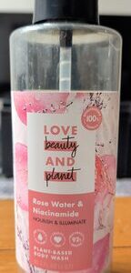 Rose Water & Niacinamide Body Wash